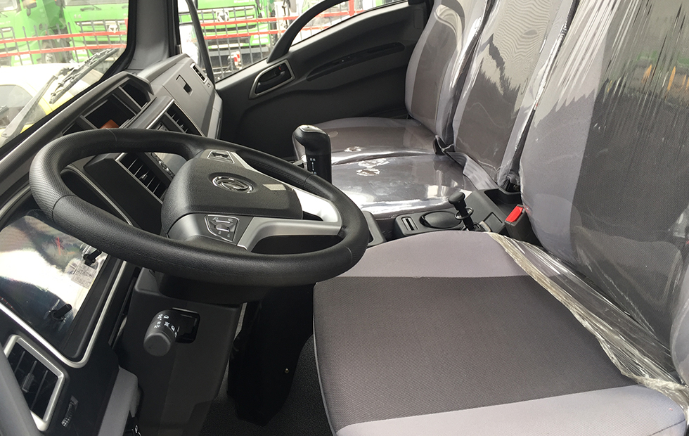 齊東方牌CLD5120GXWEQ6型吸污車(chē)